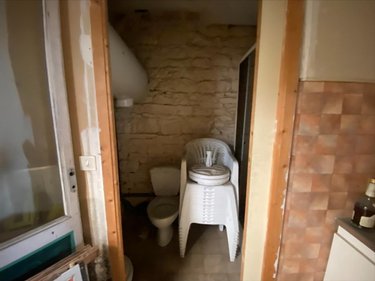 Garage et parking a vendre Dol-de-Bretagne 35120 Ille-et-Vilaine 115 m2  121120 euros