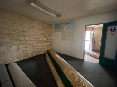 Garage et parking a vendre Dol-de-Bretagne 35120 Ille-et-Vilaine 115 m2  121120 euros