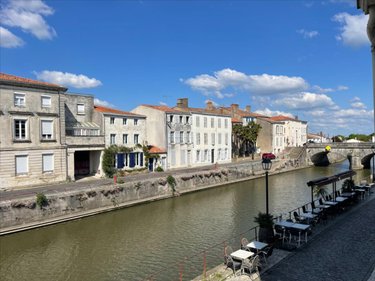 Maison a vendre Marans 17230 Charente-Maritime 127 m2 3 pièces 164320 euros
