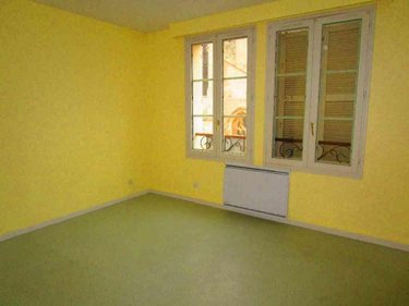 Location appartement Châlons-en-Champagne 51000 Marne 24 m2 1 pièce 346 euros