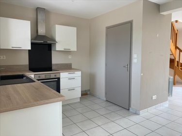 Appartement a vendre Monterblanc 56250 Morbihan 98 m2 4 pièces 219450 euros
