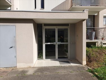 Appartement a vendre Saint-Priest 69800 Rhône 81 m2 4 pièces 159000 euros