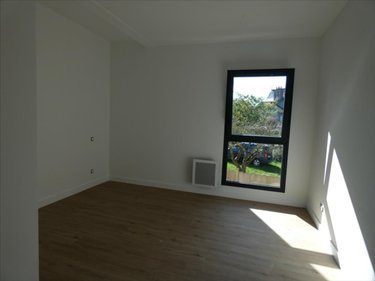 Location appartement Lancieux 22770 Côtes-d'Armor 78 m2 3 pièces 995 euros