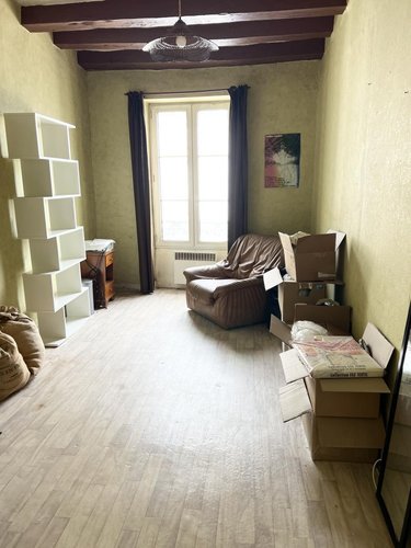 Fonds et murs commerciaux a vendre Oucques La Nouvelle 41290 Loir-et-Cher 205 m2  69960 euros