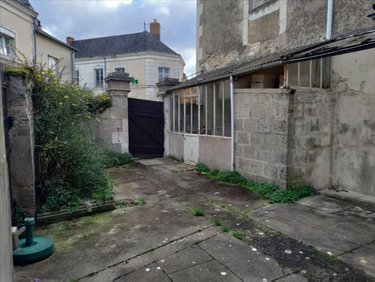 Maison a vendre Luché-Pringé 72800 Sarthe 140 m2 10 pièces 43000 euros