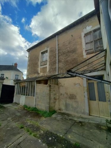 Maison a vendre Luché-Pringé 72800 Sarthe 140 m2 10 pièces 43000 euros