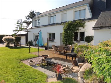 Maison a vendre Plouyé 29690 Finistère 150 m2 8 pièces 199500 euros