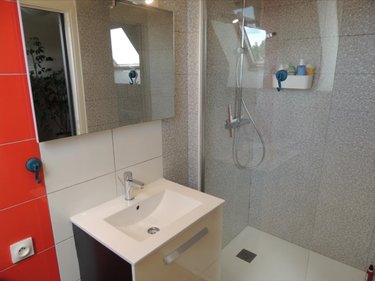 Maison a vendre Plouyé 29690 Finistère 150 m2 8 pièces 199500 euros