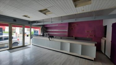 Immeuble a vendre Valençay 36600 Indre 270 m2  75250 euros