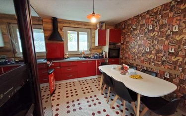 Maison a vendre Carhaix-Plouguer 29270 Finistère 100 m2 7 pièces 157500 euros