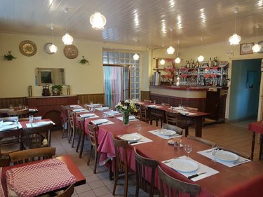 Fonds et murs commerciaux a vendre Val-d'Oust 56460 Morbihan 350 m2  228580 euros