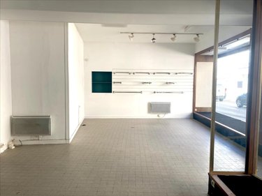 Fonds et murs commerciaux a vendre Nantua 01130 Ain 65 m2  51500 euros
