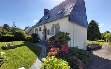 Maison a vendre Carhaix-Plouguer 29270 Finistère 113 m2 7 pièces 231000 euros