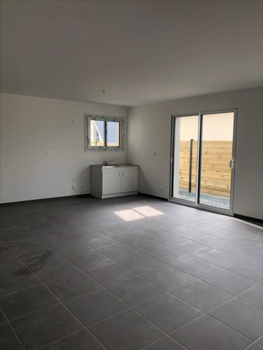 Location maison Valognes 50700 Manche 80 m2 4 pièces 1050 euros