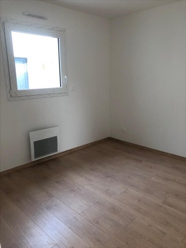 Location maison Valognes 50700 Manche 80 m2 4 pièces 1050 euros