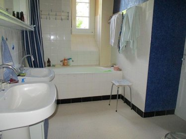 Maison a vendre Cléden-Poher 29270 Finistère 194 m2 10 pièces 372750 euros