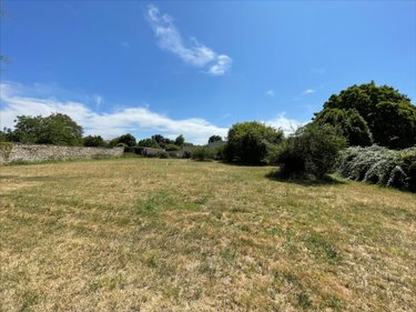 Terrain a batir a vendre Marans 17230 Charente-Maritime 1735 m2  141750 euros