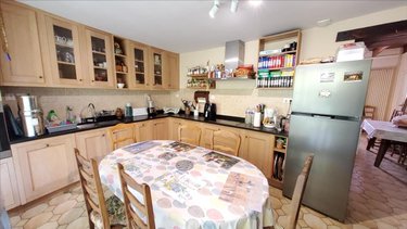 Maison a vendre Saint-Hernin 29270 Finistère 207 m2 10 pièces 262500 euros