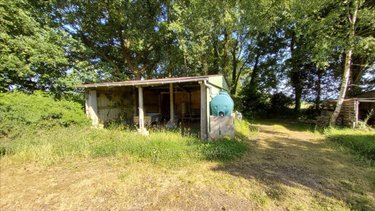 Maison a vendre Saint-Hernin 29270 Finistère 207 m2 10 pièces 265000 euros