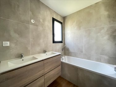 Maison a vendre Ferrières 17170 Charente-Maritime 100 m2 4 pièces 332800 euros