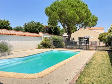 Maison a vendre La Jarrie 17220 Charente-Maritime 233 m2 6 pièces 576800 euros