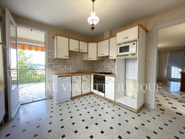 Maison a vendre Ambérieu-en-Bugey 01500 Ain 96 m2 4 pièces 295000 euros