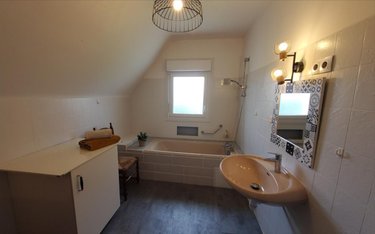 Maison a vendre Plounévézel 29270 Finistère 104 m2 6 pièces 241500 euros