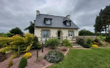 Maison a vendre Plounévézel 29270 Finistère 104 m2 6 pièces 241500 euros