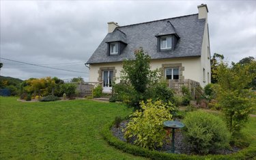 Maison a vendre Plounévézel 29270 Finistère 104 m2 6 pièces 241500 euros