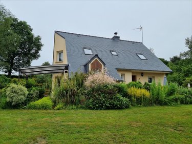 Maison a vendre Callac 22160 Côtes-d'Armor 145 m2 5 pièces 252000 euros