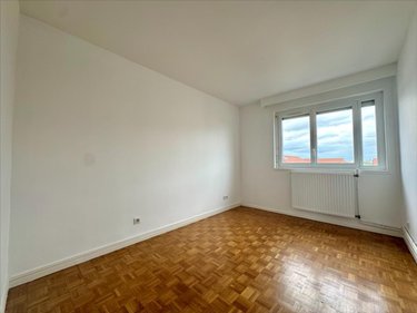 Location appartement Reims 51100 Marne 81 m2 4 pièces 809 euros