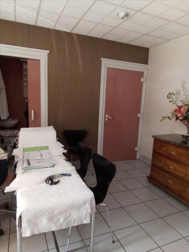 Fonds et murs commerciaux a vendre Elbeuf 76500 Seine-Maritime 36 m2  45000 euros