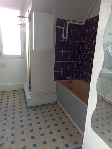 Appartement a vendre Elbeuf 76500 Seine-Maritime 99 m2 3 pièces 80000 euros