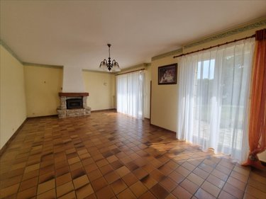 Maison a vendre Callac 22160 Côtes-d'Armor 134 m2 6 pièces 231000 euros