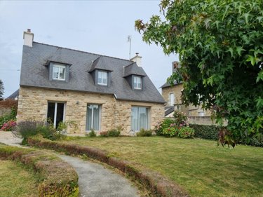 Maison a vendre Callac 22160 Côtes-d'Armor 134 m2 6 pièces 231000 euros