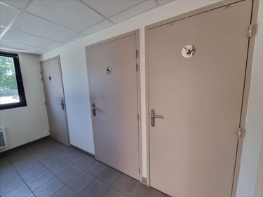 Fonds et murs commerciaux a vendre Treffrin 22340 Côtes-d'Armor 280 m2  126000 euros