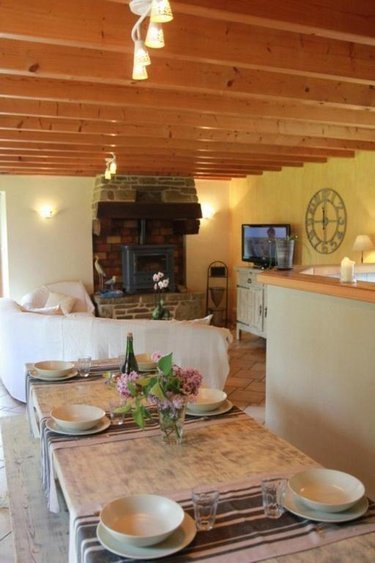 Location maison Cléden-Poher 29270 Finistère 93 m2 4 pièces 800 euros