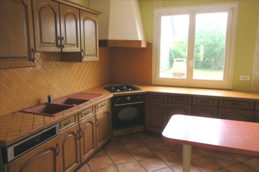 Maison a vendre Bourges 18000 Cher 81 m2 3 pièces 136500 euros