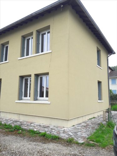 Location maison Coligny 01270 Ain 90 m2 4 pièces 736 euros