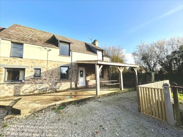 Maison a vendre Saint-Sauveur-de-Pierrepont 50250 Manche 115 m2 6 pièces 199975 euros