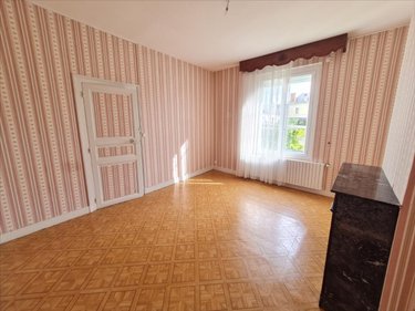 Location maison La Chartre-sur-le-Loir 72340 Sarthe 145 m2 6 pièces 800 euros