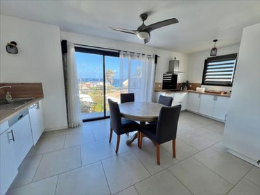 Maison a vendre Saint-Pierre 97410 Réunion 102 m2 4 pièces 447000 euros