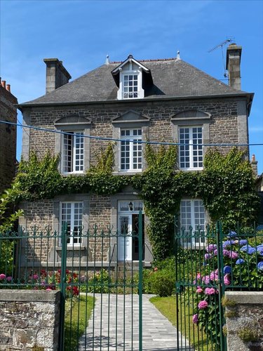 Maison a vendre Dol-de-Bretagne 35120 Ille-et-Vilaine 142 m2 8 pièces 451240 euros