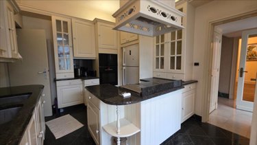 Maison a vendre Châteauroux 36000 Indre 300 m2 10 pièces 428000 euros