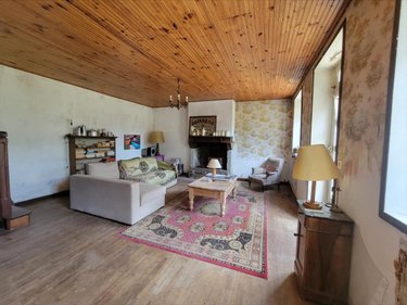 Maison a vendre Spézet 29540 Finistère 140 m2 10 pièces 126700 euros