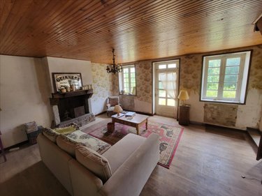 Maison a vendre Spézet 29540 Finistère 140 m2 10 pièces 137176 euros