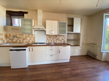 Maison a vendre Arpajon-sur-Cère 15130 Cantal 80 m2 4 pièces 148400 euros
