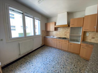 Immeuble a vendre Aurillac 15000 Cantal 118 m2  127200 euros