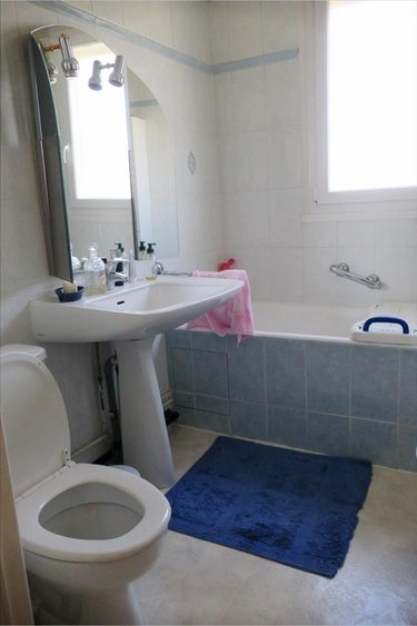 Appartement a vendre Bourges 18000 Cher 107 m2 5 pièces 131250 euros
