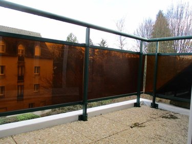 Appartement a vendre Carhaix-Plouguer 29270 Finistère 52 m2 3 pièces 89040 euros